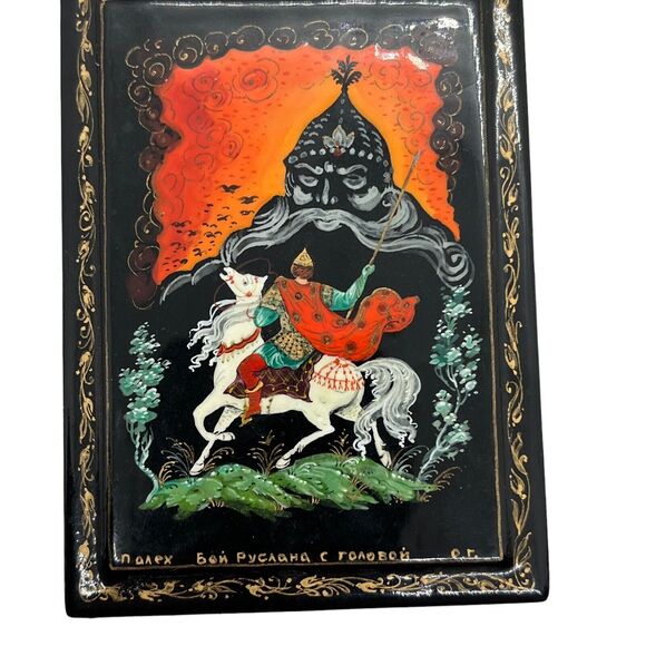 Russian Trinket Box Kholui Lacquer Wood Ruslan & Ludmila USSR Cold War Gift - Picture 1 of 16